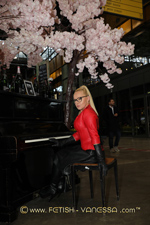 Fetish Vanessa - Lady Vanessa Gallery 909 Preview 5